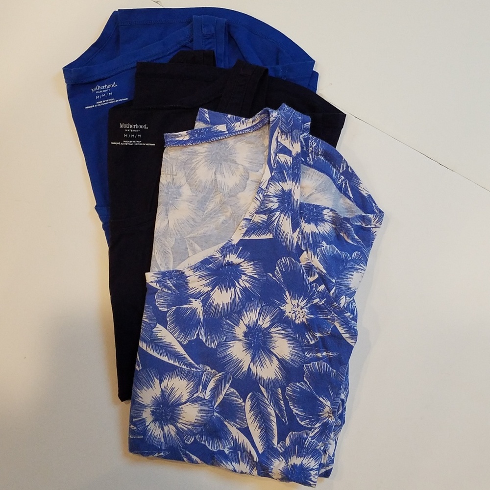 LOT OF 3 maternity tank tops, medium